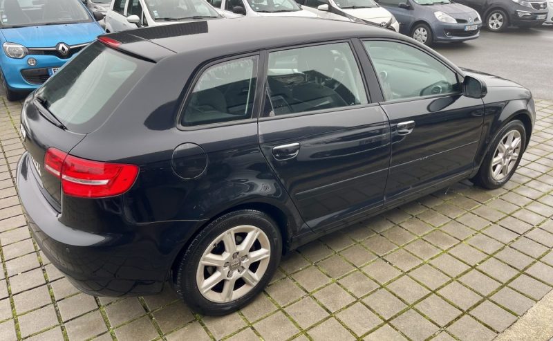 AUDI A3 1.6 TDI 105CH DPF START/STOP AMBIENTE 