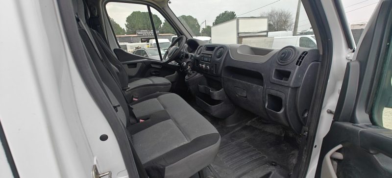 RENAULT MASTERIII F3300 L2H2 2.3 DCI 110CH GRAND CONFORT 2016