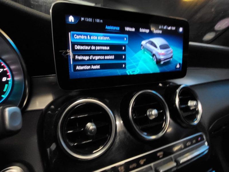 MERCEDES GLC COUPE 300e AMG Line 9G-Tronic TOIT OUVRANT PANO /CAMERA /PARK ASSIST