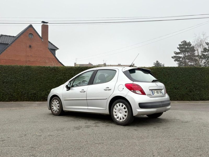 ✅ Très Belle PEUGEOT 207 1.6 HDi 92 Ch Faible Kilométrage / Suivi Complet !