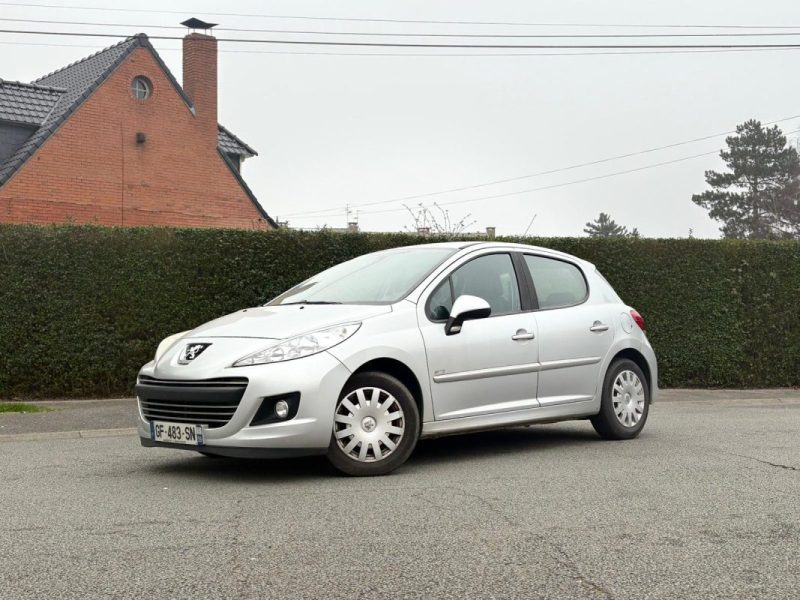 ✅ Très Belle PEUGEOT 207 1.6 HDi 92 Ch Faible Kilométrage / Suivi Complet !