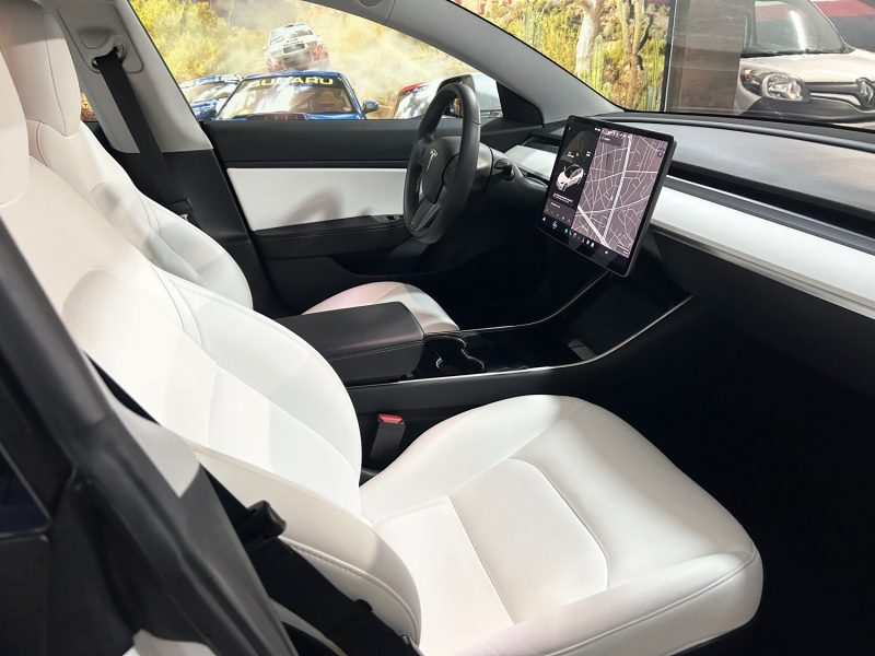 TESLA MODEL 3 LONG-RANGE DUAL MOTOR AWD PRIX HT : 20825 €
