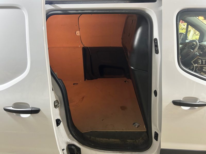 OPEL COMBO M 650KG BLUEHDI 130CH S&S 2024 PRIX HT : 8325 €