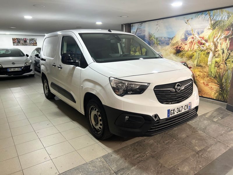 OPEL COMBO M 650KG BLUEHDI 130CH S&S 2024 PRIX HT : 8325 €