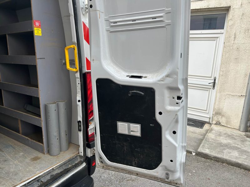 IVECO 35S14N VI CAMIONNETTE 3.0 NATURAL POWER 2024 PRIX HT : 16658 €