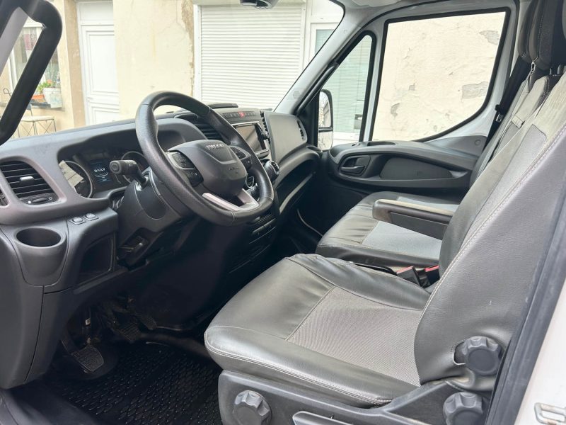 IVECO 35S14N VI CAMIONNETTE 3.0 NATURAL POWER 2024 PRIX HT : 16658 €