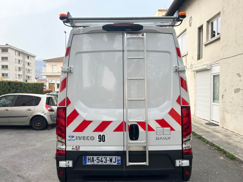 IVECO 35S14N VI CAMIONNETTE 3.0 NATURAL POWER 2024 PRIX HT : 16658 €