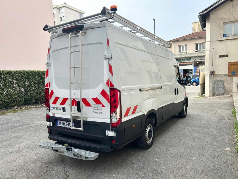 IVECO 35S14N VI CAMIONNETTE 3.0 NATURAL POWER 2024 PRIX HT : 16658 €