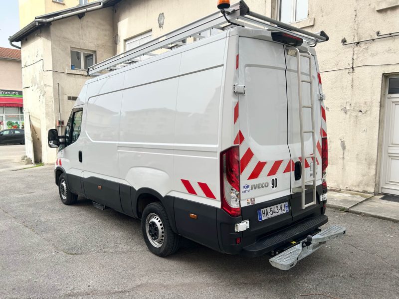 IVECO 35S14N VI CAMIONNETTE 3.0 NATURAL POWER 2024 PRIX HT : 16658 €