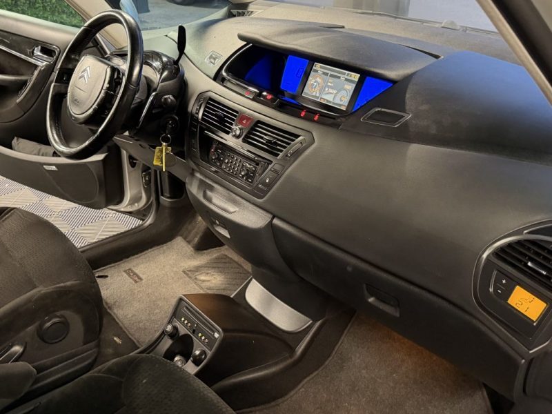 CITROEN C4 PICASSO GRAND EXCLUSIVE 2.0 HDI 138 Cv BOITE AUTO TOIT PANORAMIQUE GPS SON PHILIPS XENONS