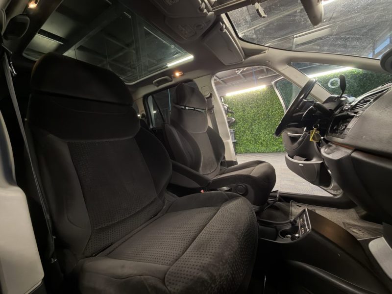 CITROEN C4 PICASSO GRAND EXCLUSIVE 2.0 HDI 138 Cv BOITE AUTO TOIT PANORAMIQUE GPS SON PHILIPS XENONS