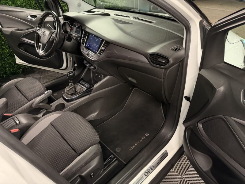 OPEL CROSSLAND X ULTIMATE 1.6 CDTI 120 S&S APPLE & ANDROID TOIT PANORAMIQUE GPS - GARANTIE 1 AN 
