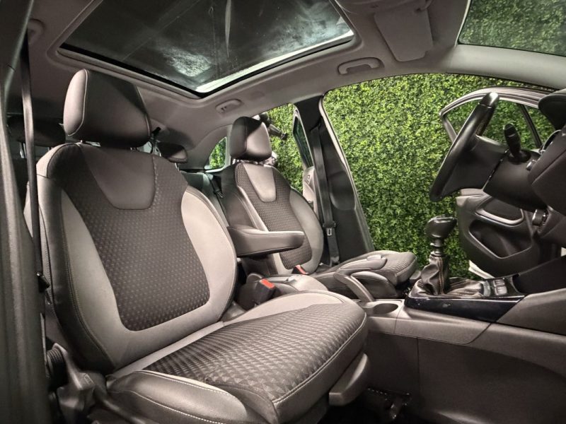 OPEL CROSSLAND X ULTIMATE 1.6 CDTI 120 S&S APPLE & ANDROID TOIT PANORAMIQUE GPS - GARANTIE 1 AN 