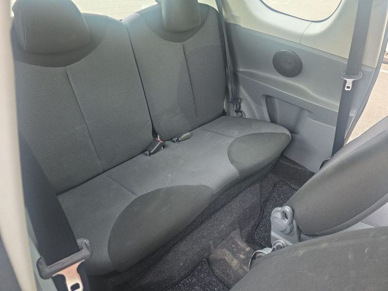 TOYOTA AYGO 1.0I 68 ch VVT-I 2007 Climatisation