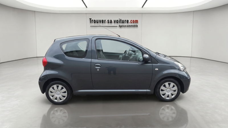 TOYOTA AYGO 1.0I 68 ch VVT-I 2007 Climatisation