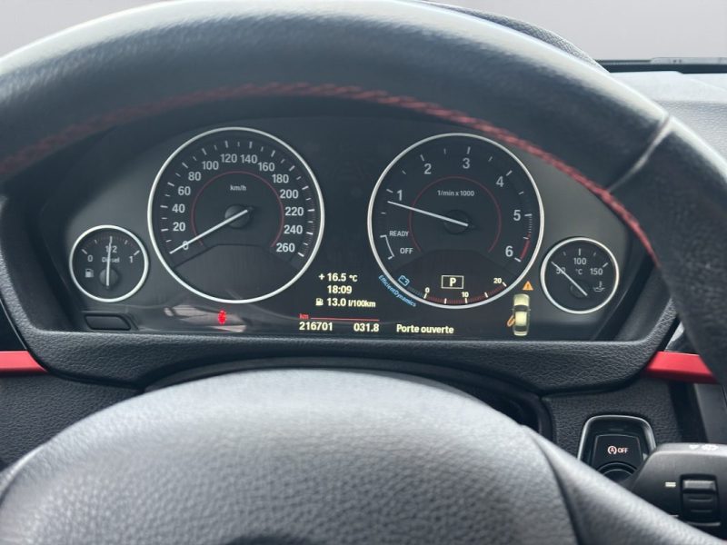 B.M.W. SERIE 3 F30 318D 143 SPORT BVA8