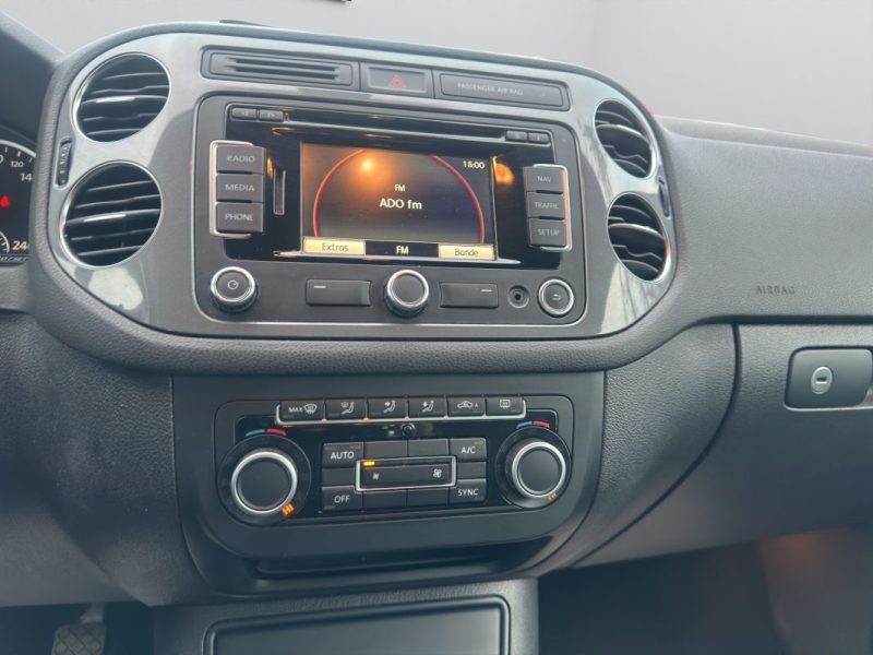 VOLKSWAGEN TIGUAN 2.0 TDI 110 BLUEMOTION TECHNOLOGY SPORTLINE 