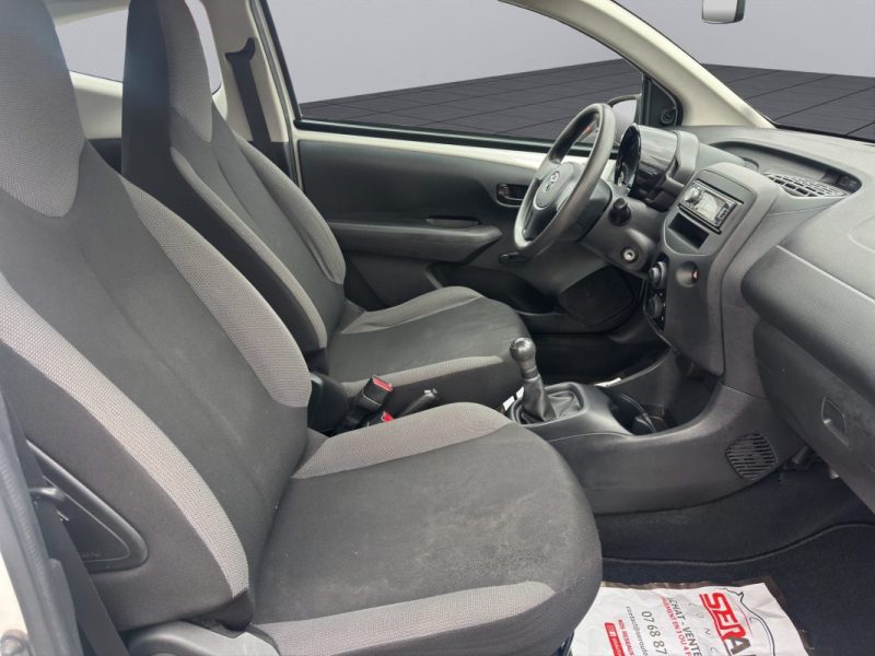 TOYOTA AYGO II 1.0 VvT-I 69 ACTIVE