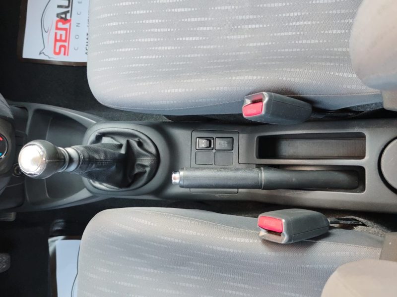 TOYOTA YARIS 1.3 VVT-I 100 CONFORT PACK