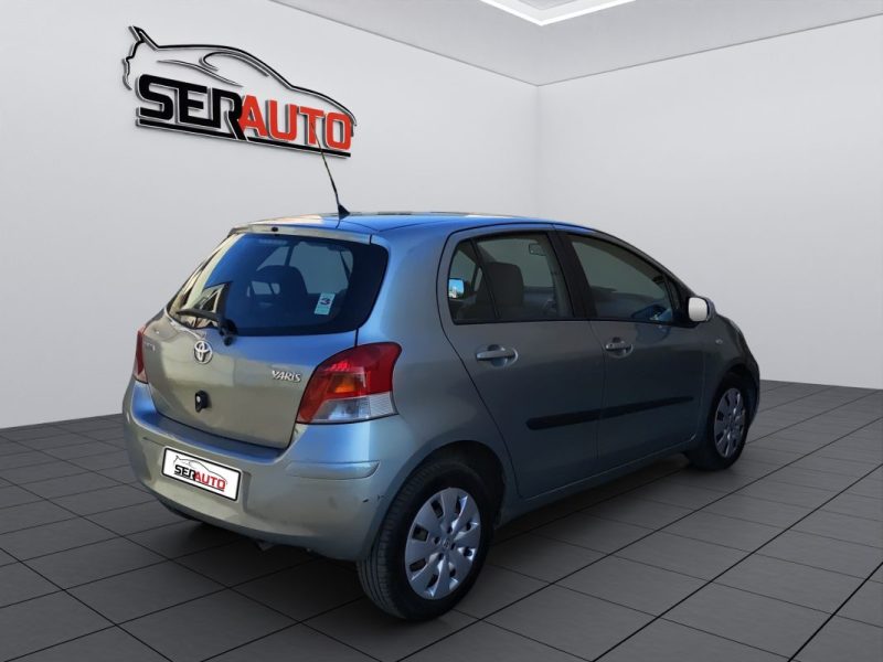 TOYOTA YARIS 1.3 VVT-I 100 CONFORT PACK