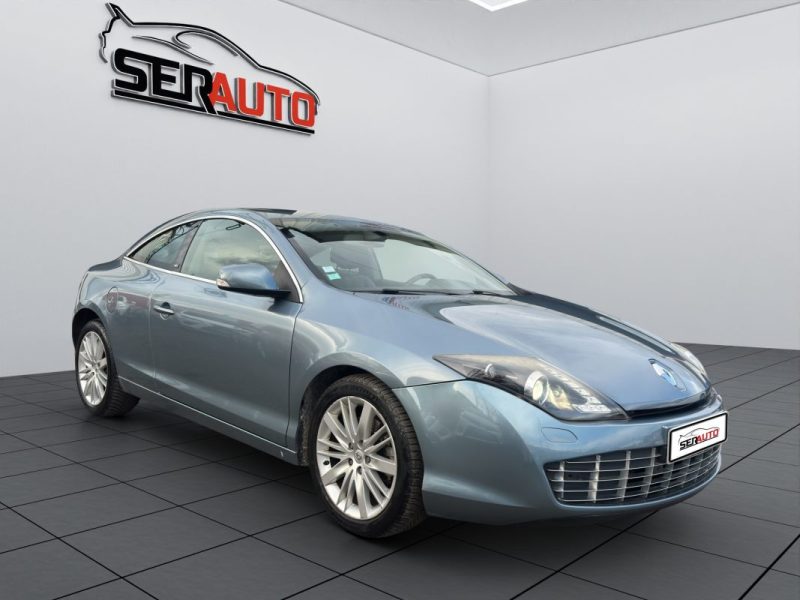 RENAULT LAGUNA III COUPE 2.0 DCI 150 INITIALE PARIS