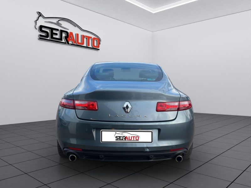 RENAULT LAGUNA III COUPE 2.0 DCI 150 INITIALE PARIS