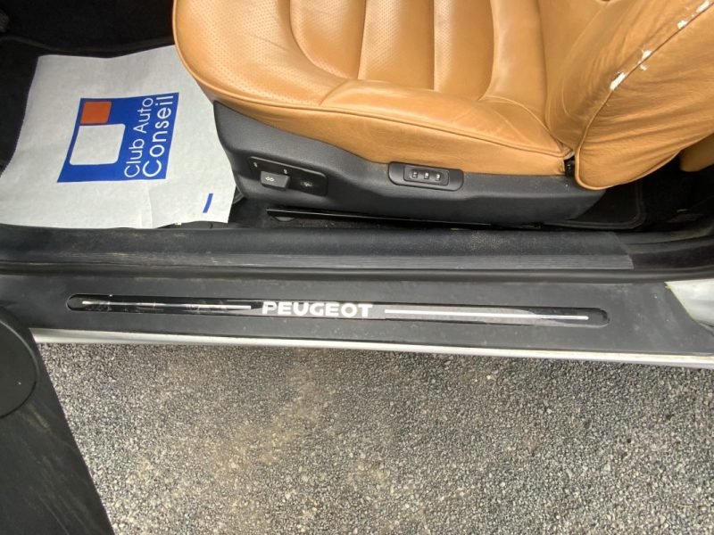PEUGEOT 406 3.0 V6 PINIFARINA 1999 * PARFAIT POUR LES COLLECTIONNEURS