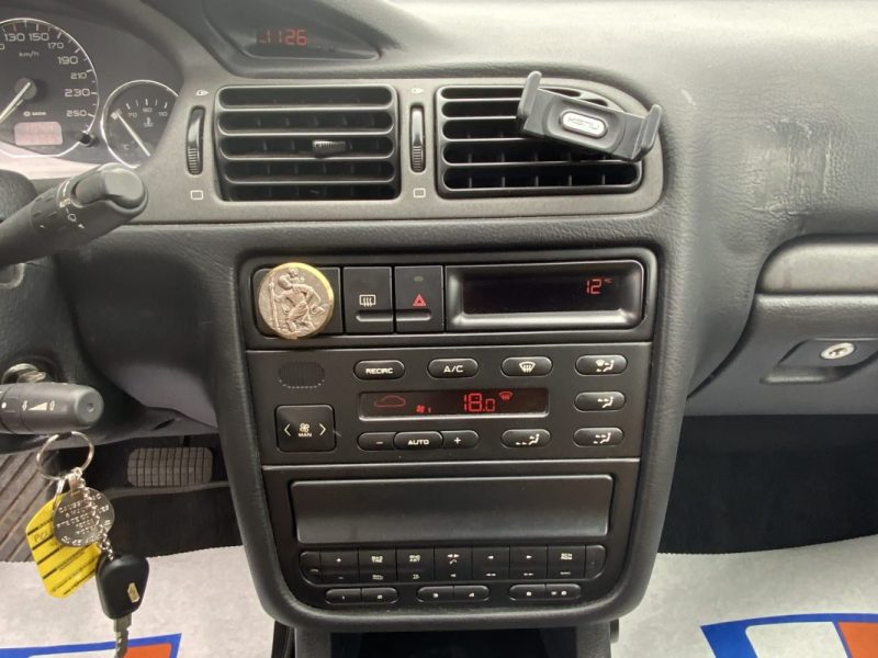 PEUGEOT 406 3.0 V6 PINIFARINA 1999 * PARFAIT POUR LES COLLECTIONNEURS