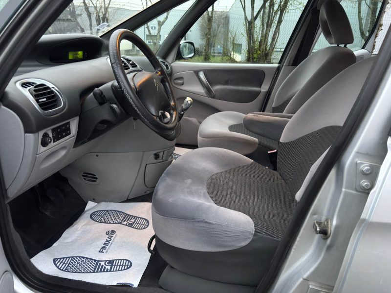 Citroën Xsara Picasso 1.6 HDi 92ch Airdream Pack – Attelage – Radar de recul – Révisée – Garantie 6 