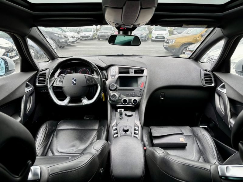CITROEN DS5 HYBRID4 SPORT CHIC ETG6 AUTOMATIQUE 2015
