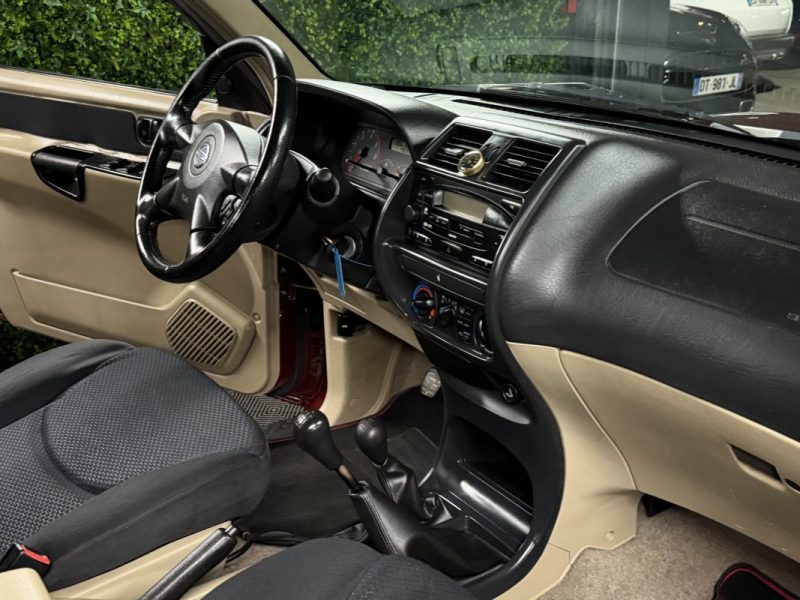 NISSAN TERRANO II 2.7 TDI 125 Cv 5 PLACES - FRAIS A PREVOIR LIRE L ANNONCE