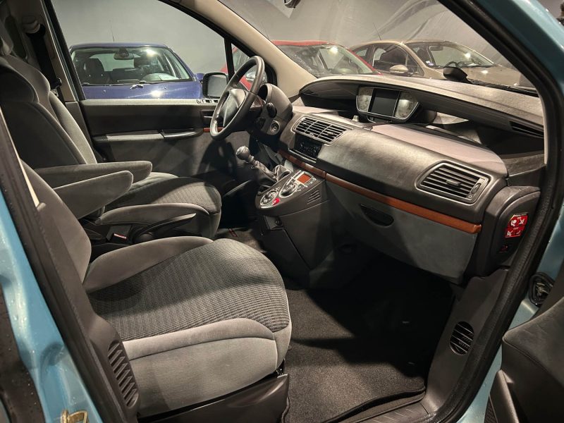CITROEN C8 2.0 16V 140CH 