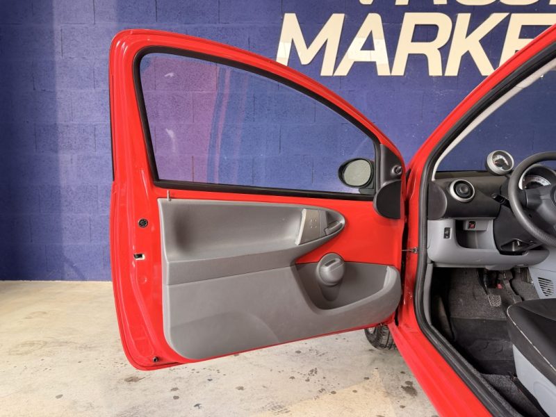 CITROËN C1 - BOITE AUTOMATIQUE - EMBRAYAGE NEUF + VIDANGE DE BOITE - 1.0 L - 68 ch -