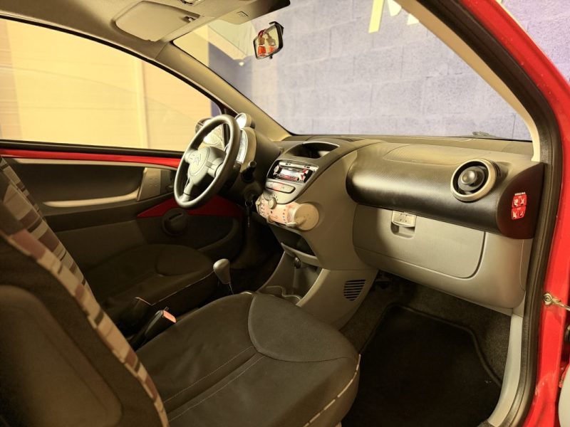 CITROËN C1 - BOITE AUTOMATIQUE - EMBRAYAGE NEUF + VIDANGE DE BOITE - 1.0 L - 68 ch -