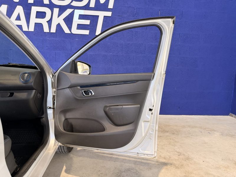 DACIA SPRING BUSINESS - ELECTRIQUE - AUTOMATIQUE - 45 ch - 2 EME MAIN - 