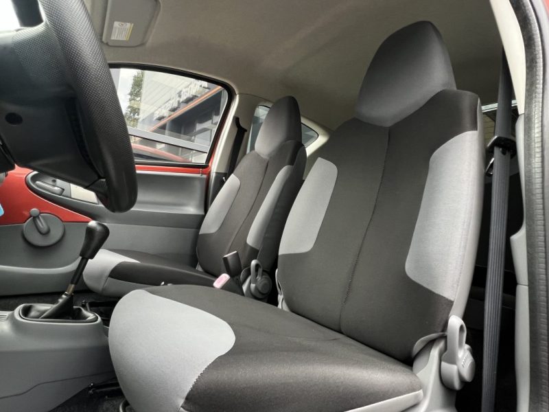PEUGEOT 107 1.0 68 Cv - GARANTIE 1 AN