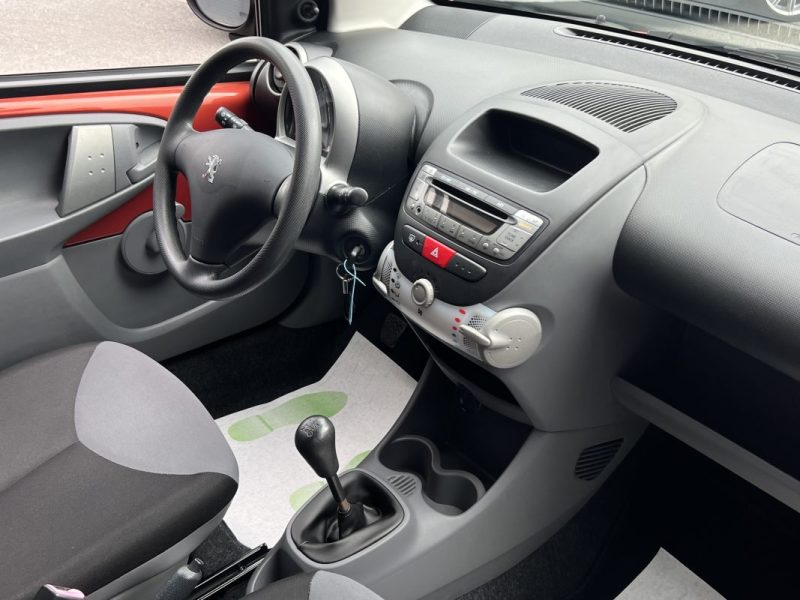 PEUGEOT 107 1.0 68 Cv - GARANTIE 1 AN