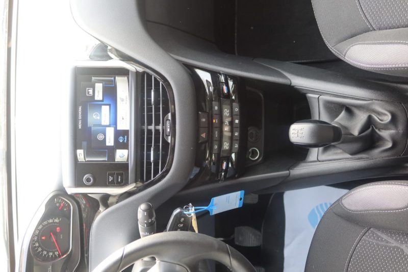 PEUGEOT 208 1.2 VTI ALLURE 5P 2014