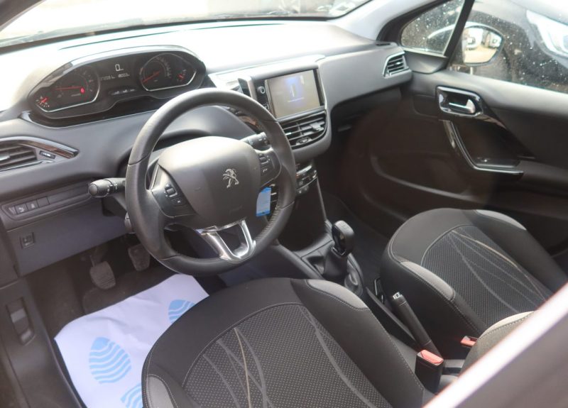 PEUGEOT 208 1.2 VTI ALLURE 5P 2014