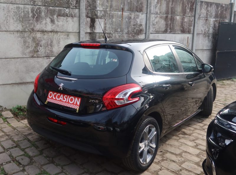 PEUGEOT 208 1.2 VTI ALLURE 5P 2014