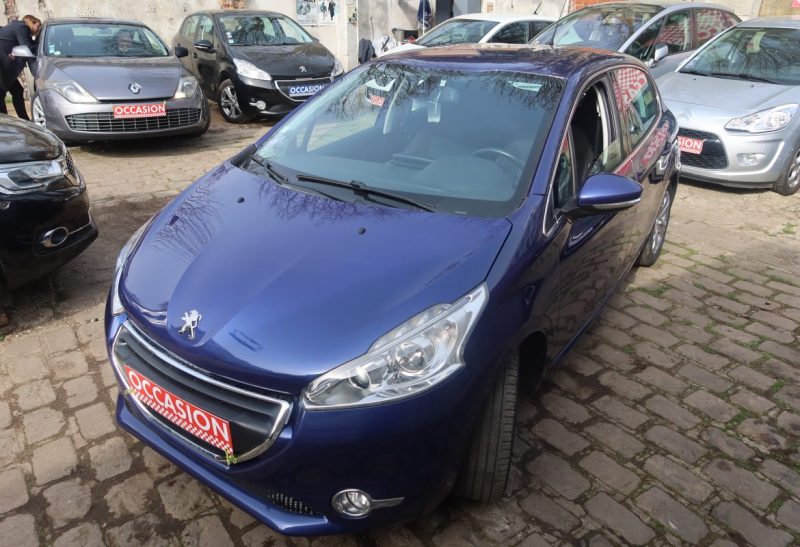 PEUGEOT 208 1.2 PURETECH ACTIVE 5P 2014