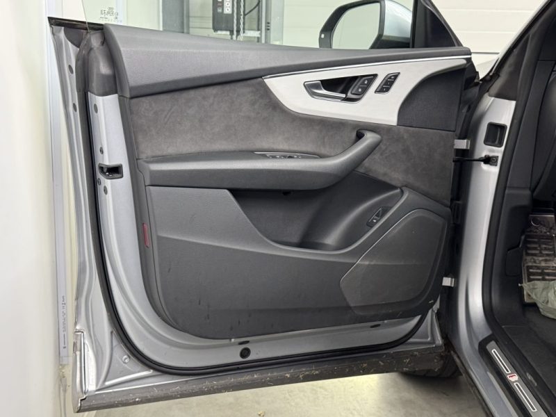 AUDI Q8 50 TDI - S LINE QUATTRO - V6 3.0L 286Cv - 802.88 € / mois