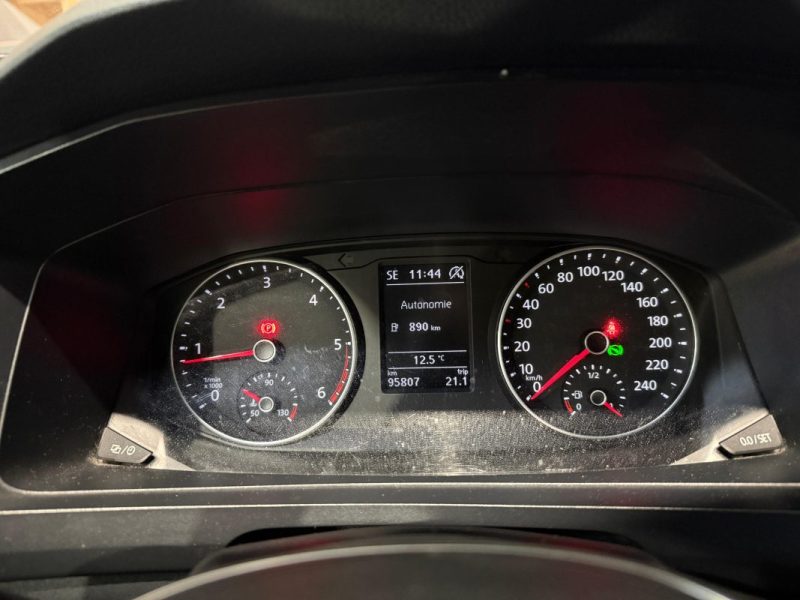 VOLKSWAGEN TRANSPORTER L1H1 2.0 TDI 150ch ProCab DSG7 / 5 PLACES / SUIVI COMPLET