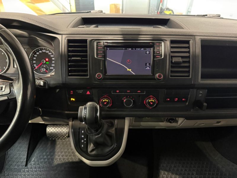 VOLKSWAGEN TRANSPORTER L1H1 2.0 TDI 150ch ProCab DSG7 / 5 PLACES / SUIVI COMPLET