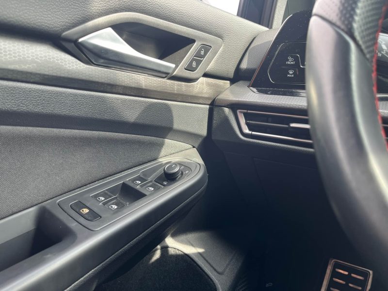 VOLKSWAGEN GOLF 8 GTI  2.0 TSI 300CV CLUBSPORT ENTRETIEN COMPLET VOLKSWAGEN - -PRIX FERME