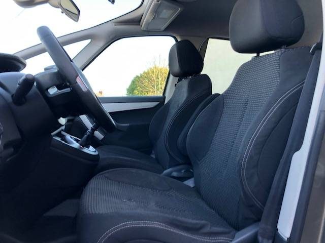 CITROEN C4 PICASSO 1.6L 16V HDi 112cv CONFORT / Révisée&Garantie