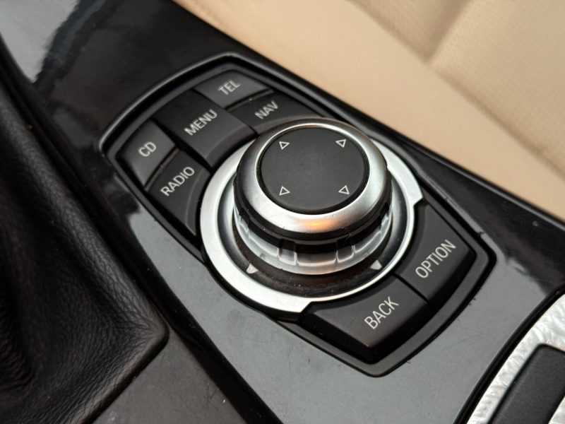 BMW Série 5 Touring 520d 184ch Diesel Confort - Attelage - Clim - Révisée & Garantie 6 mois