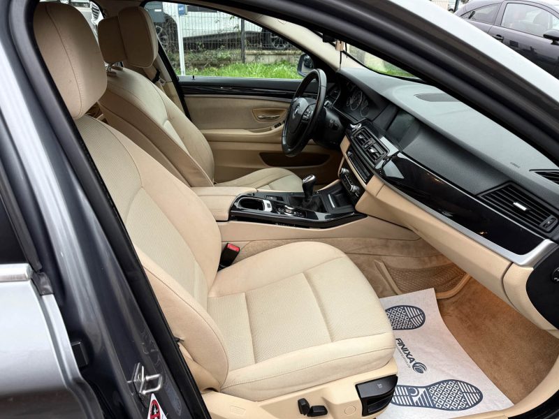 BMW Série 5 Touring 520d 184ch Diesel Confort - Attelage - Clim - Révisée & Garantie 6 mois