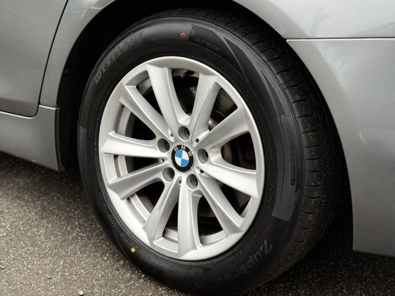 BMW Série 5 Touring 520d 184ch Diesel Confort - Attelage - Clim - Révisée & Garantie 6 mois