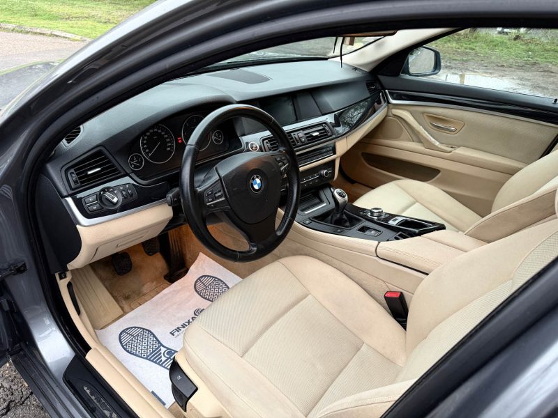 BMW Série 5 Touring 520d 184ch Diesel Confort / Révisée & Garantie 6 mois, / Attelage / Radar Ar 